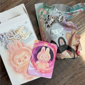 [Ready to Ship] Pop Mart THE MONSTERS BIG INTO ENERGY Plush Labubu (Loyalty)